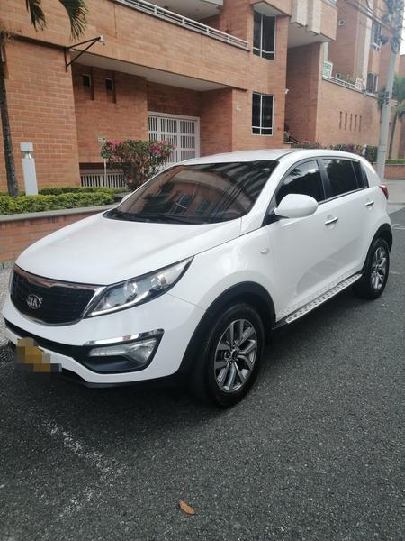 Kia Sportage • 2015 • 87,000 km 3