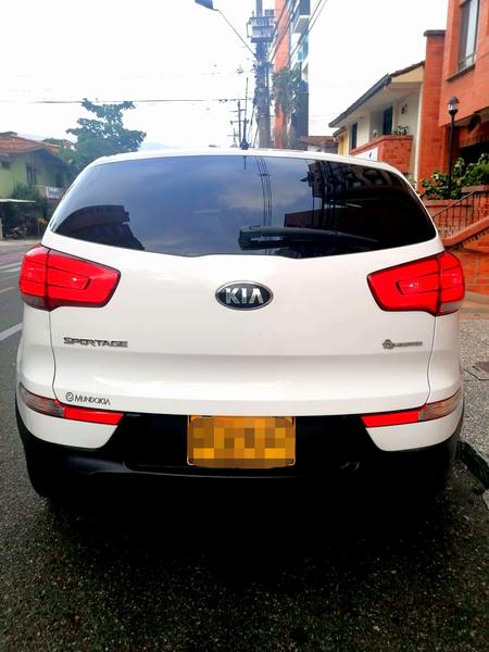 Kia Sportage • 2015 • 87,000 km 2