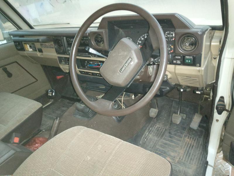 Toyota Land Cruiser • 2007 • 206,827 km 4