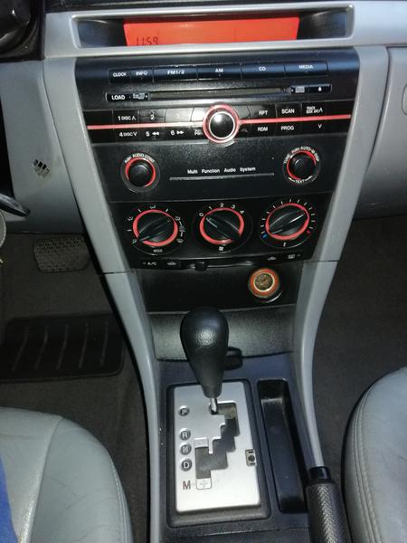 Mazda 121 • 2006 • 118,000 km 9