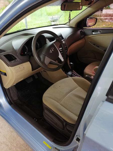 Hyundai Accent • 2014 • 152,000 km 4