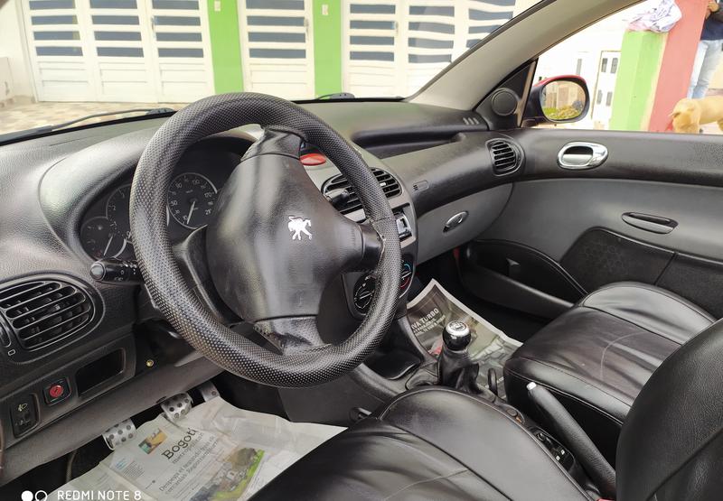 Peugeot 206 CC • 2005 • 130,000 km 9