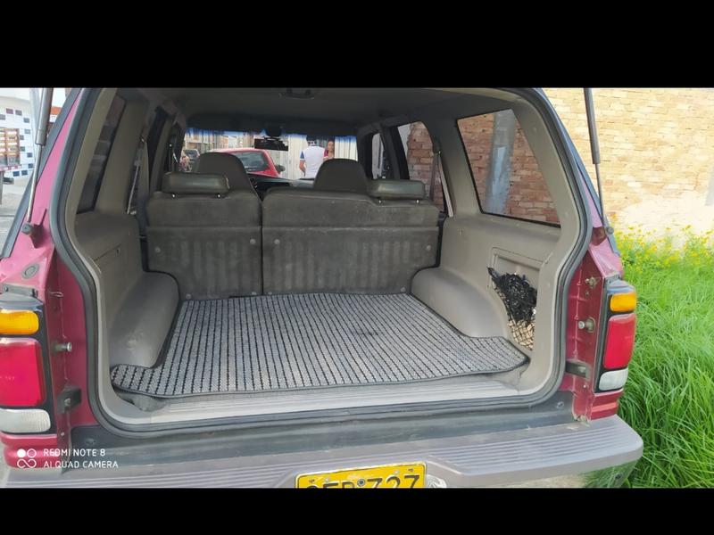 Ford Explorer • 1997 • 215,000 km 10