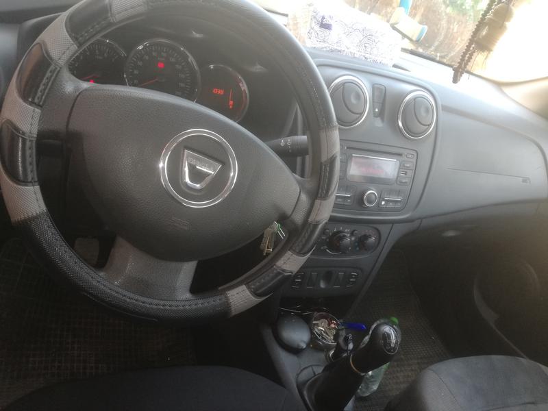 Renault Logan • 2016 • 95,000 km 1