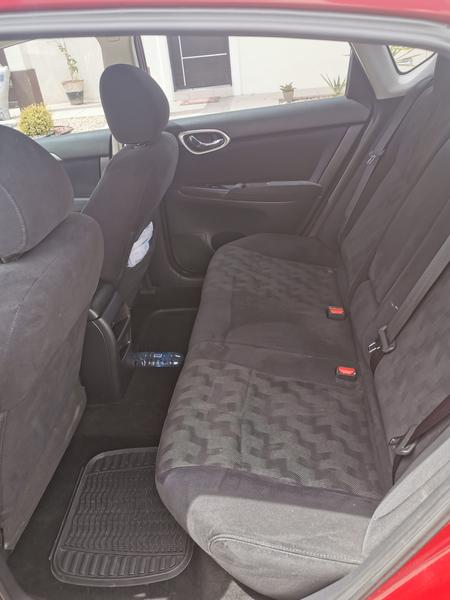 Nissan Sentra • 2013 • 96,000 km 6