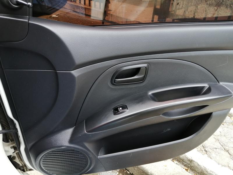 Kia Picanto • 2011 • 80,000 km 7