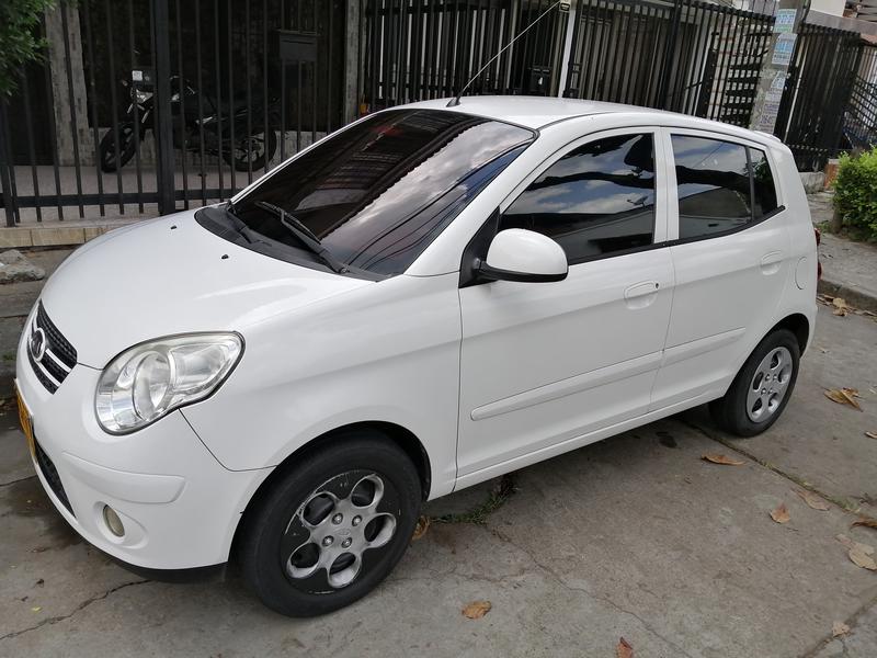 Kia Picanto • 2011 • 80,000 km 6