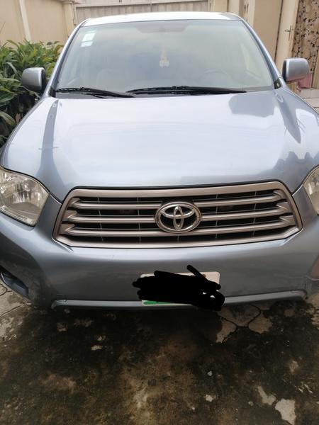 Toyota Highlander • 2009 • 84,660 km 8