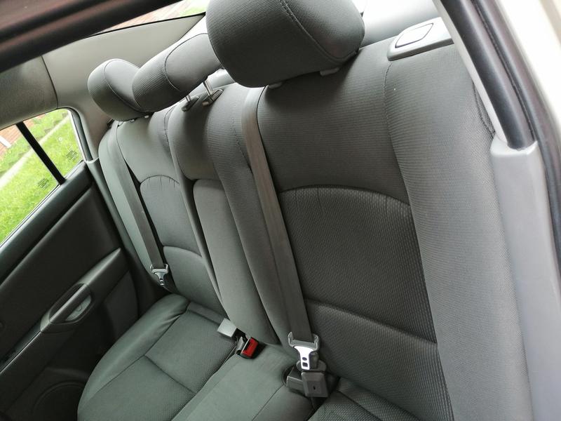 Mazda 3 • 2008 • 91,600 km 3