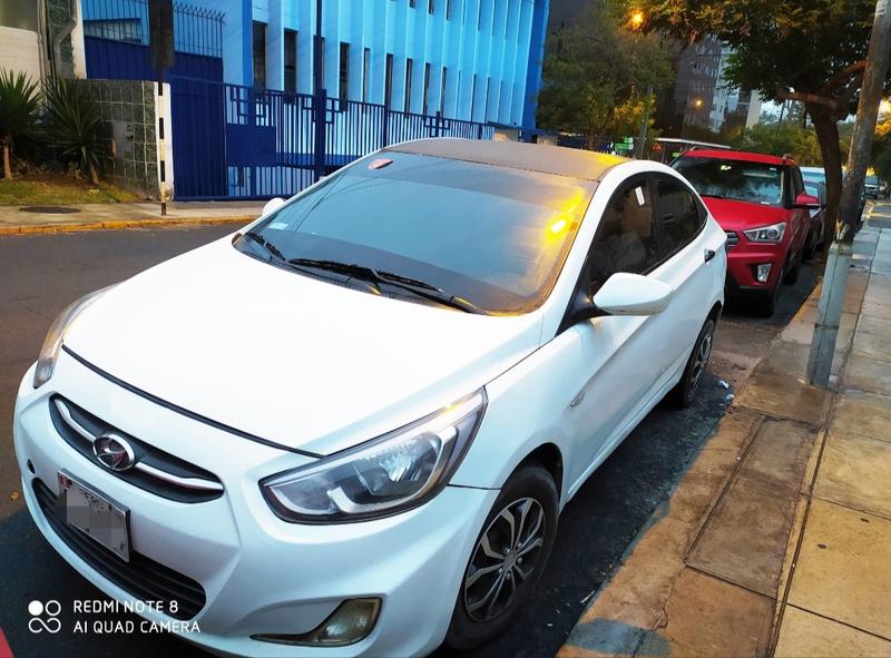 Hyundai Accent • 2016 • 117,000 km 3