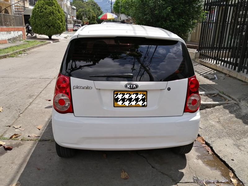 Kia Picanto • 2011 • 80,000 km 8