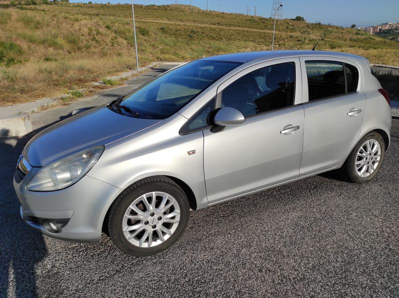 Opel Corsa • 2009 • 119,000 km 13