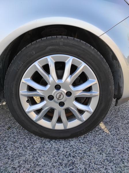 Opel Corsa • 2009 • 119,000 km 1