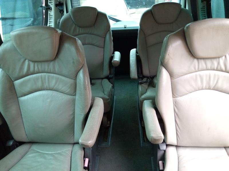 Peugeot  • 2003 • 210 km 8