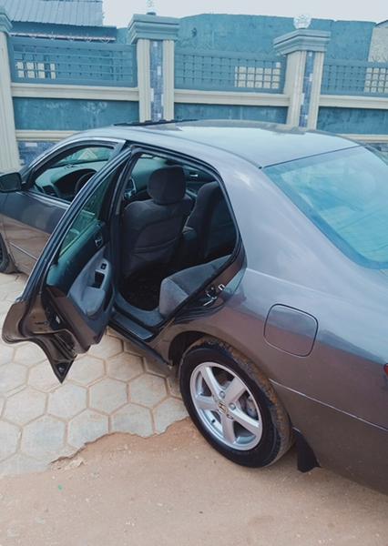 Honda Accord • 2004 • 155,211 km 6