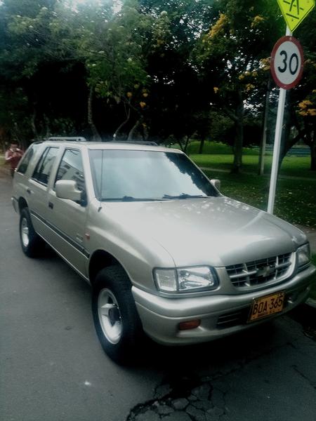 Chevrolet Blazer • 2003 • 220,000 km 3