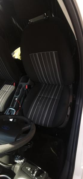 Ford Focus • 2010 • 132,000 km 4