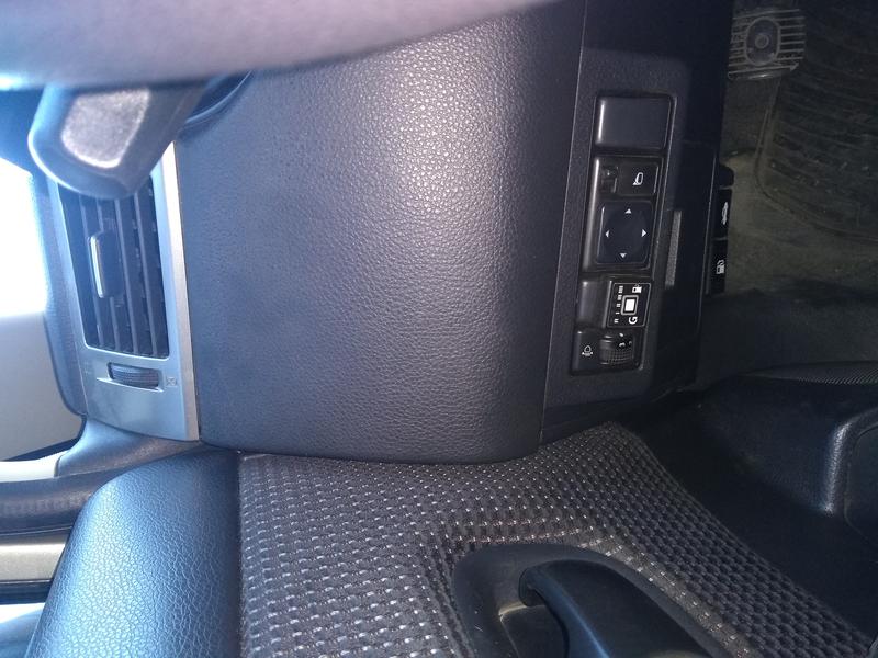 Nissan Tiida • 2010 • 170,000 km 13