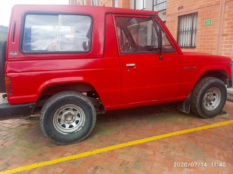 Mitsubishi Pajero • 1987 • 0 km 1