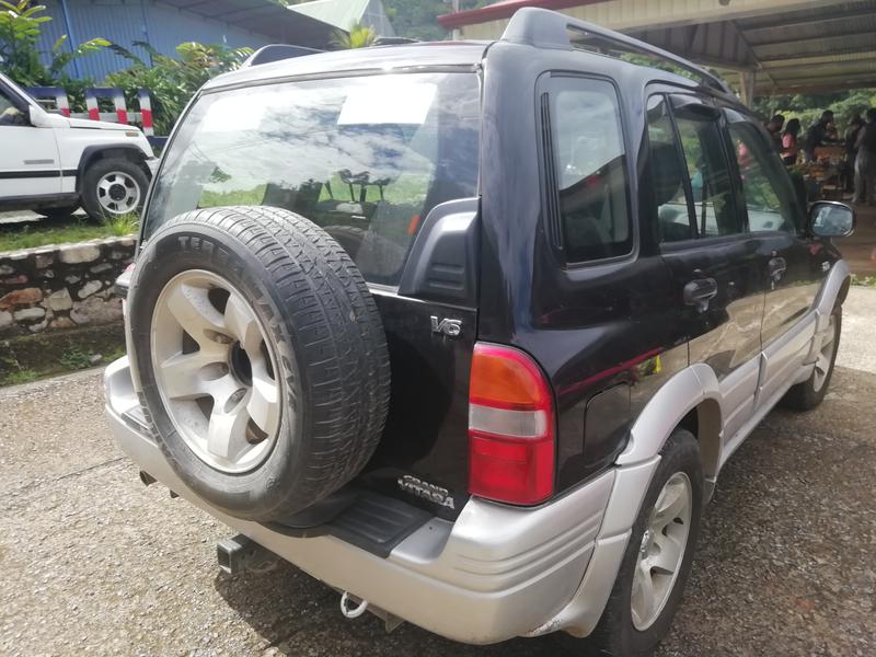 Suzuki Grand Vitara • 1999 • 203,000 km 3