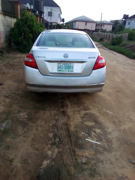 Nissan Teana • 2008 • 108,211 km 4