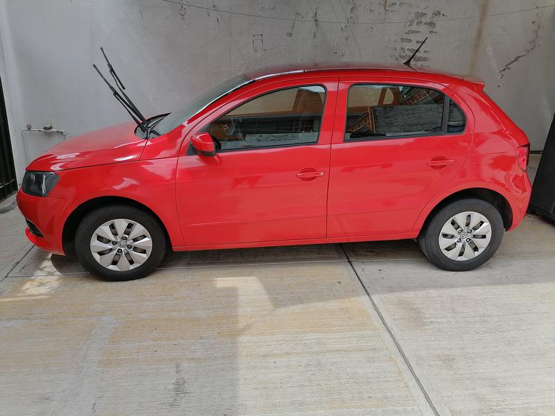 Volkswagen Gol • 2014 • 127,000 km 12