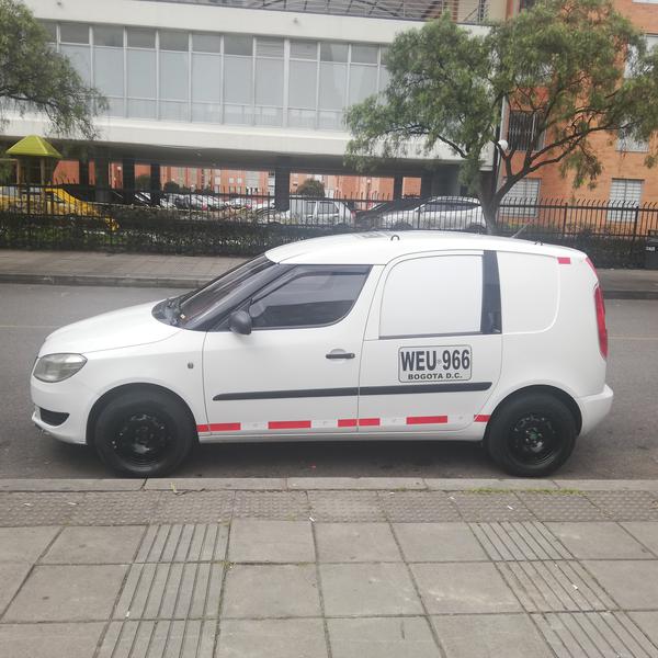 Škoda Roomster • 2013 • 75,000 km 4