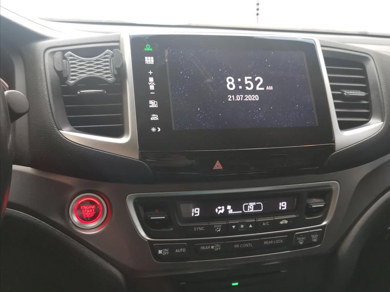 Honda Pilot • 2016 • 40,000 km 2