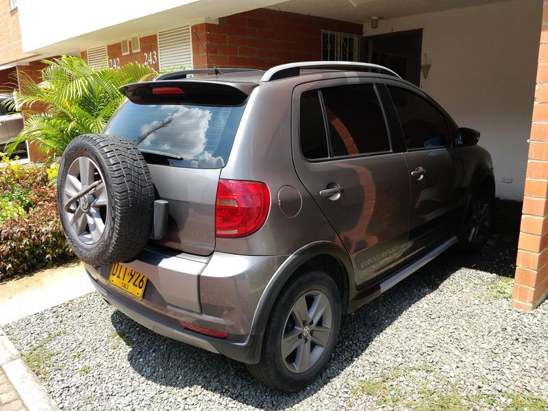 Volkswagen CrossFox • 2012 • 134,000 km 2