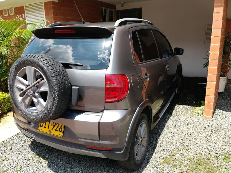 Volkswagen CrossFox • 2012 • 134,000 km 1