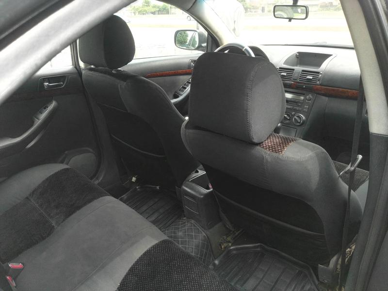 Toyota Avensis • 2006 • 20 km 9