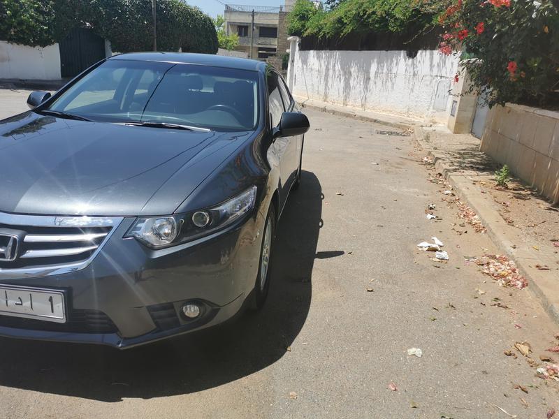 Honda Accord • 2012 • 132,000 km 7