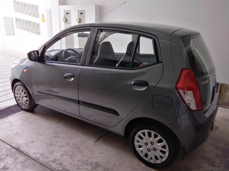 Hyundai i10 • 2010 • 25,700 km 13