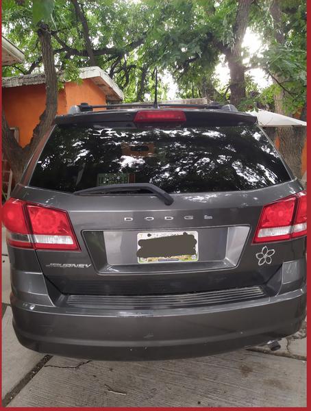 Dodge  • 2015 • 96,000 km 7