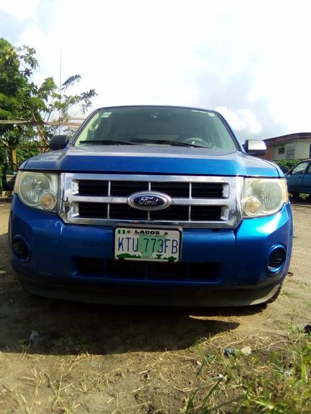 Ford Escape • 2012 • 25,342 km 9