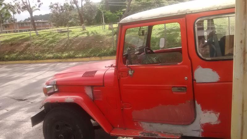 Toyota Land Cruiser • 1982 • 99,999 km 5