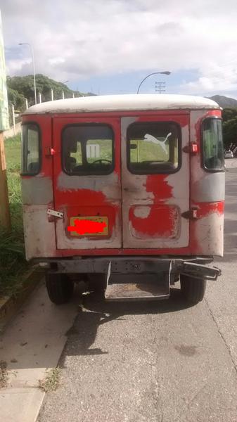 Toyota Land Cruiser • 1982 • 99,999 km 10