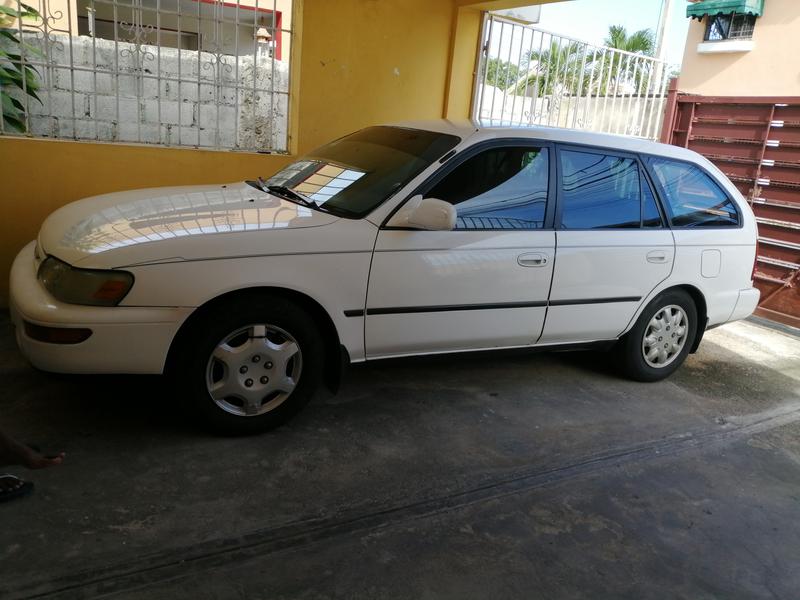 Toyota Corolla • 1996 • 25,700 km 1