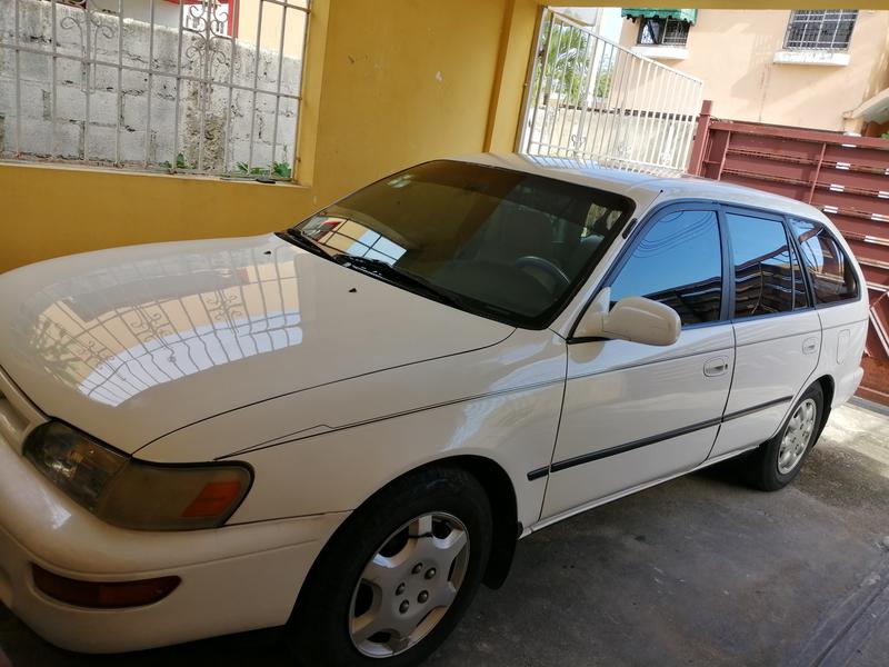 Toyota Corolla • 1996 • 25,700 km 6