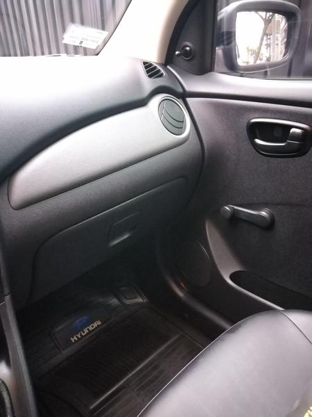 Hyundai i10 • 2010 • 25,700 km 6