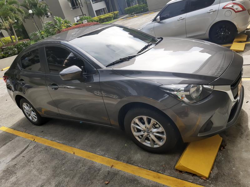 Mazda 2 • 2020 • 4,700 km 4