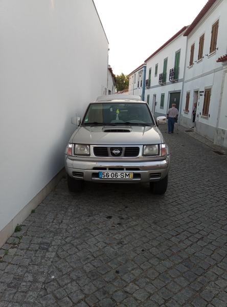 Nissan Navara • 2001 • 399,000 km 9