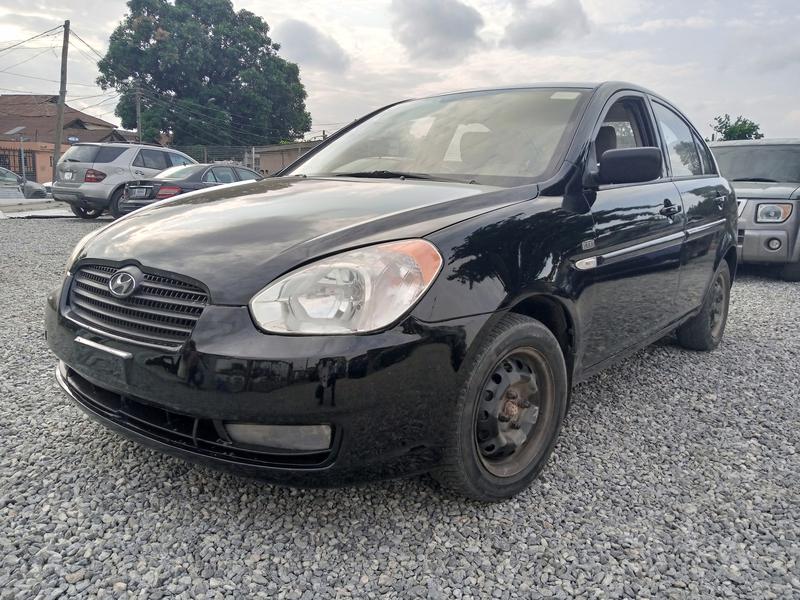 Hyundai Accent • 2010 • 120,588 km 2