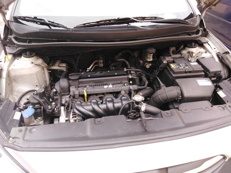 Hyundai  • 2017 • 68,000 km 4