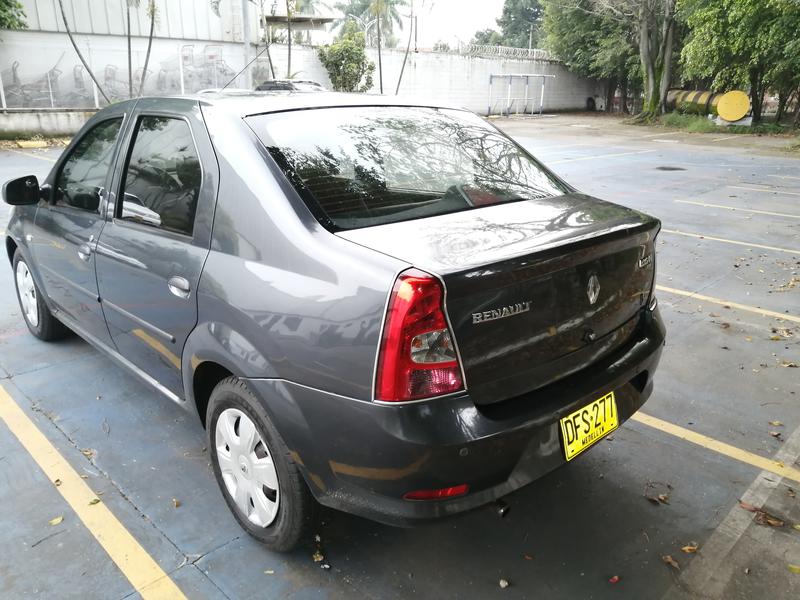 Renault Logan • 2012 • 63,300 km 1