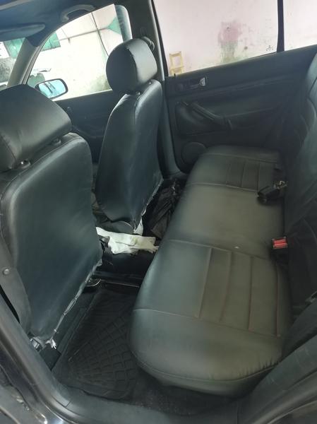 Volkswagen Jetta • 2000 • 380,000 km 6