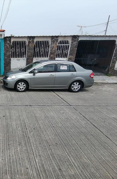 Nissan Tiida • 2013 • 111,560 km 1