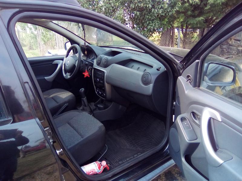 Renault Duster • 2013 • 85,000 km 2