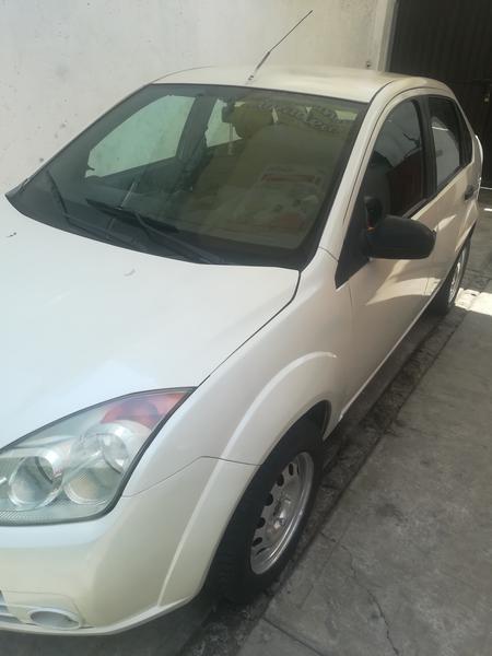 Ford Fiesta • 2010 • 200,000 km 3