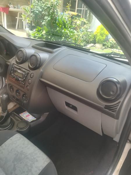 Ford Fiesta • 2010 • 200,000 km 8